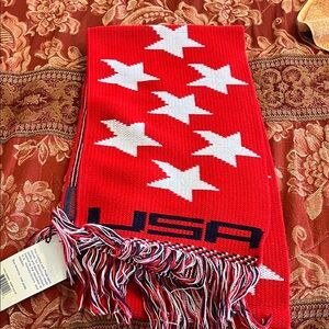 Unisex Red and White USA Star Scarf